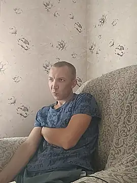 _uncle_Mitya-43_ live cam on StripChat