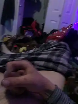 Hugetings live cam on StripChat