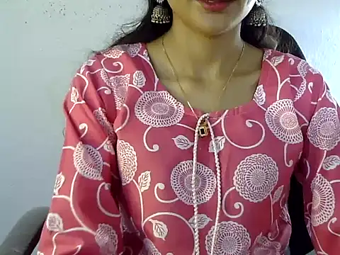 mehaak_ (F teen) - hello mehuu😘🤩