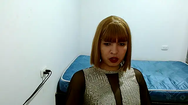 estefania224 webcam