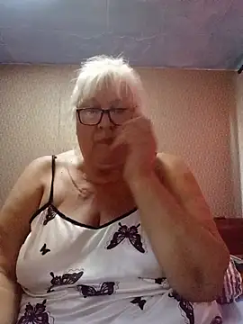 Alexia64231 live cam on StripChat