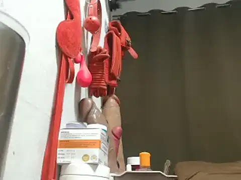 30cmHORSECOCKSELFSUCKER live cam