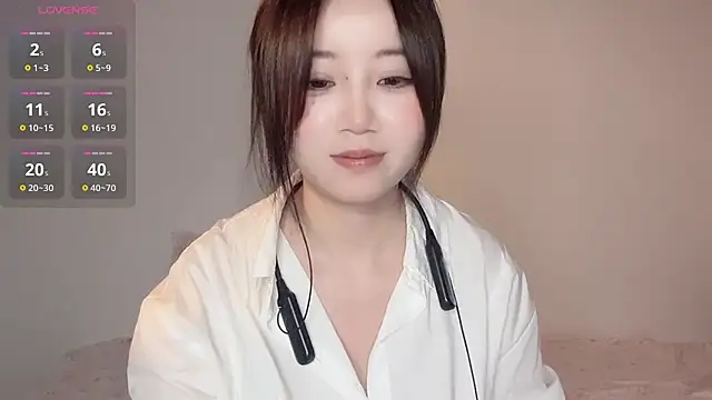 77-Vicky webcam