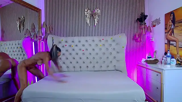 PlayfulShow webcam