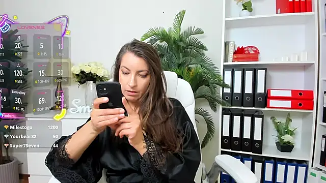 amayawest webcam