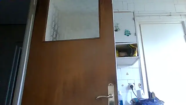 mariusica1@xh webcam