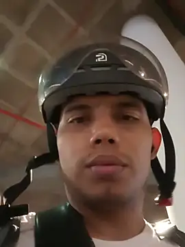 alex_candela webcam