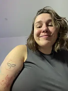 SuzieMurray webcam