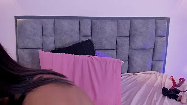 AdelaLust webcam