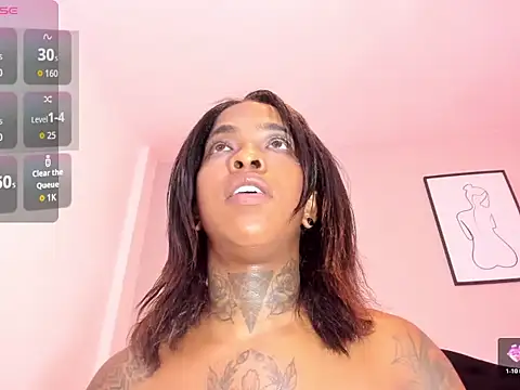 Pauline_Fox webcam