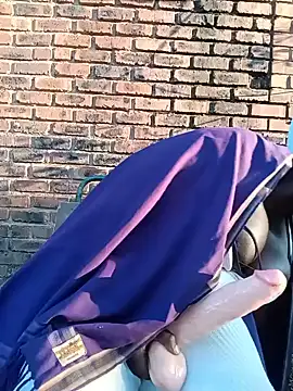 DarkQueen_94 webcam