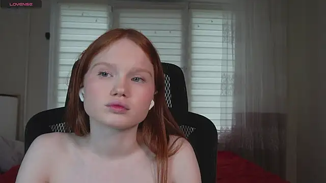 Nellie_baby webcam
