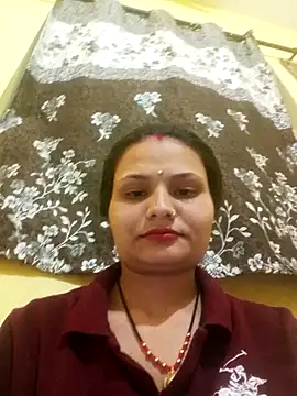 Priti_hote webcam