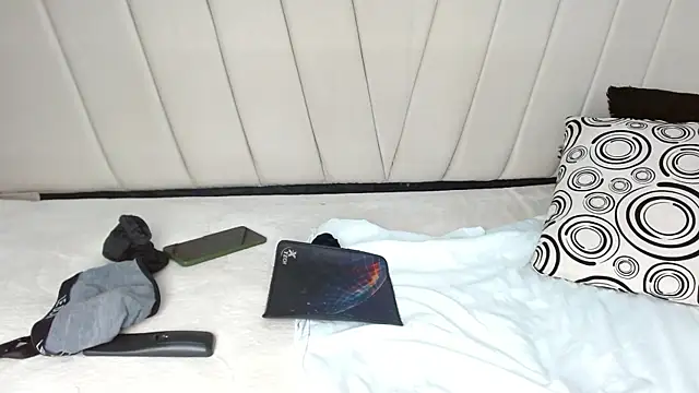 AliceSmity__ webcam