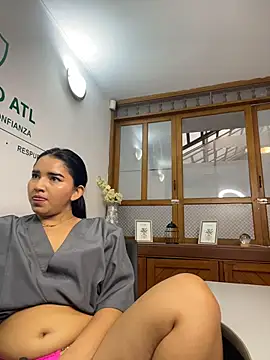 Britt_James webcam