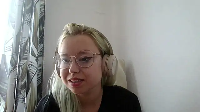 MaddieTeen webcam