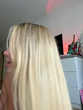 lilixcake live sex cam