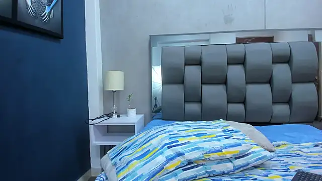 Charlie___Musk live cam on StripChat