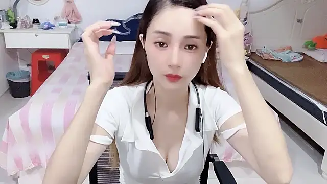 miaomiao-99 webcam