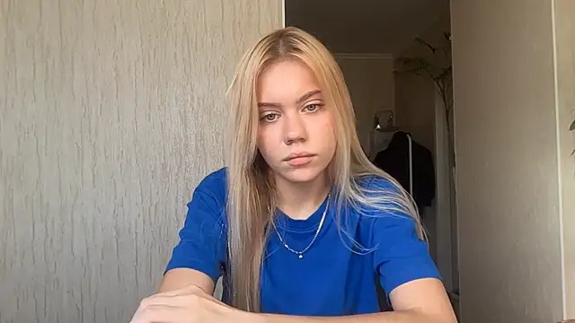 Glamorforyou live cam on StripChat