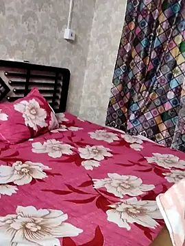hot_heer (F milf) - ass in lush and cantol 4 mints