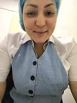 lunita86 (F milf) - Show boobs 💦💦