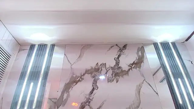honey-hips (F young) - deep Throat + show saliva💦