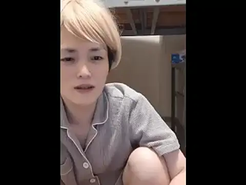 mgnhiroyuki live cam on StripChat