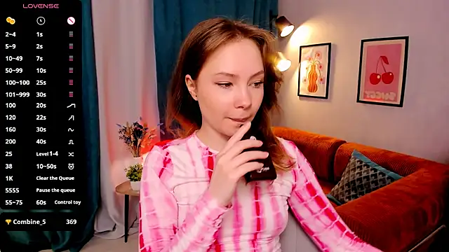 LanaBlu_ webcam