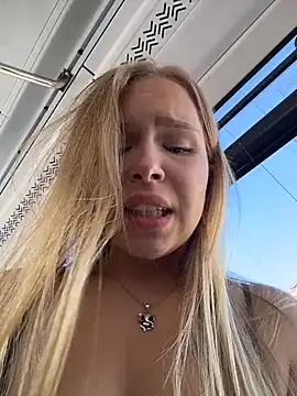 Liza_risky