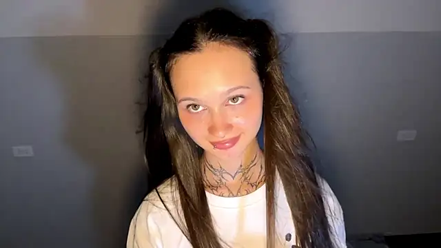 MayraLucarelli webcam