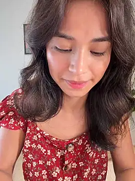 Adriennesexxx webcam