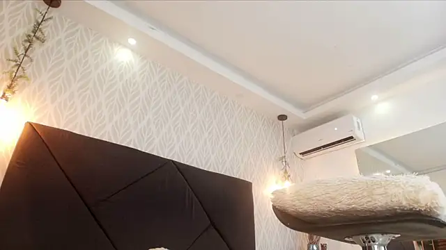 sandy_rivas webcam