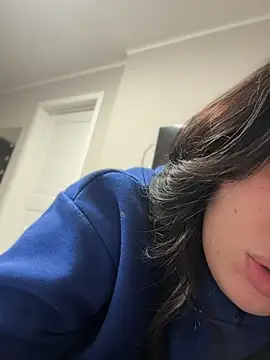 AdinaKan webcam
