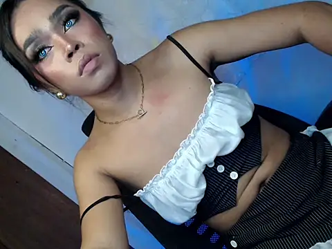 selffucker_dollmaker69 webcam