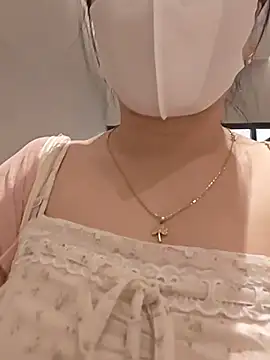 Mina-02 live cam