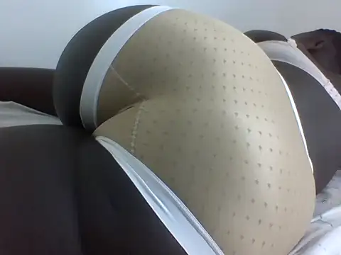 Liz_Lisa webcam