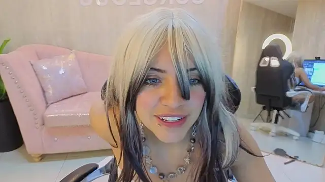 yuna_doll_a webcam