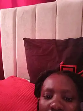 sweetfuck-gurrlll webcam