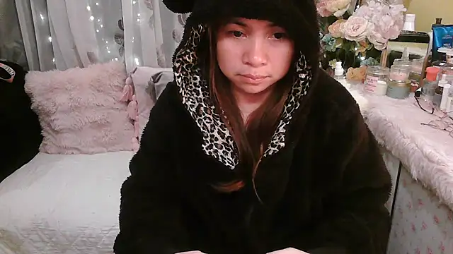 OhmyPinay webcam