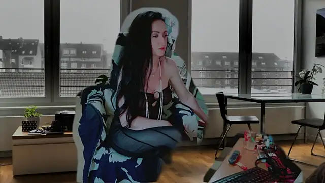 lara_heaven webcam