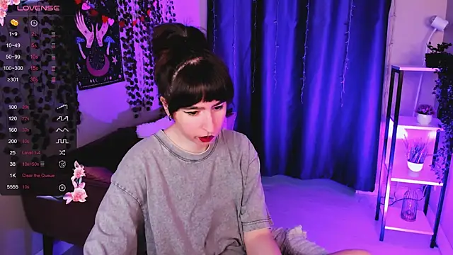 Lily_xBabe webcam