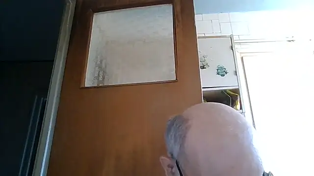 mariusica1@xh webcam