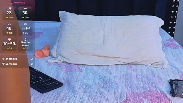 EbonyCoWorker webcam