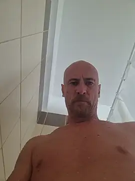 MR_P_Solo_Bassbitch webcam