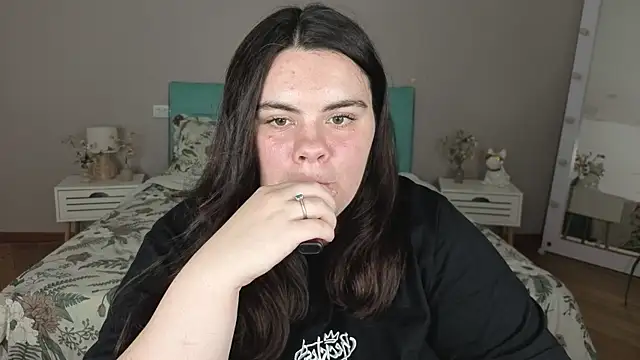 Ukr_Lena webcam