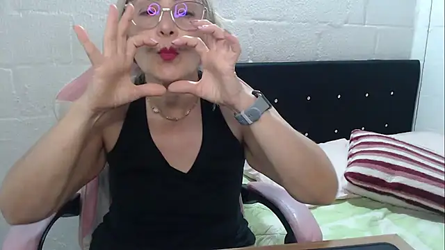 jade04_roberts webcam