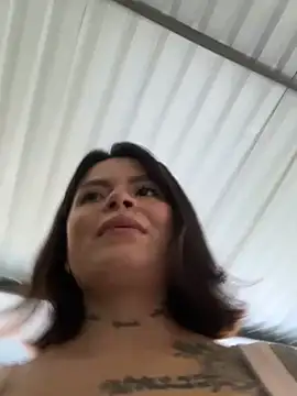 Sexy__Giirl live cam on StripChat
