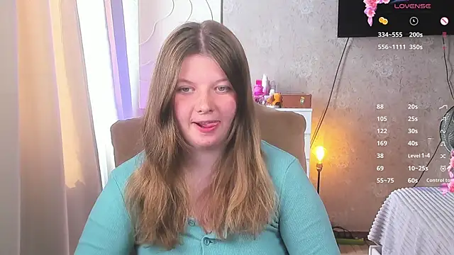 Vivian_cutie live cam on StripChat
