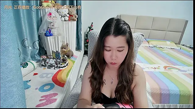 OnlyLove-2026 webcam
